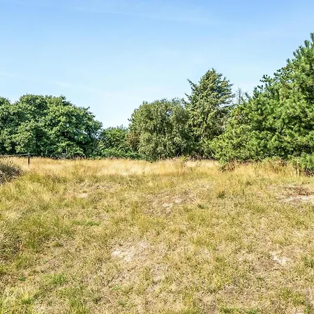 Feriehus 3 Bedroom Lovely In